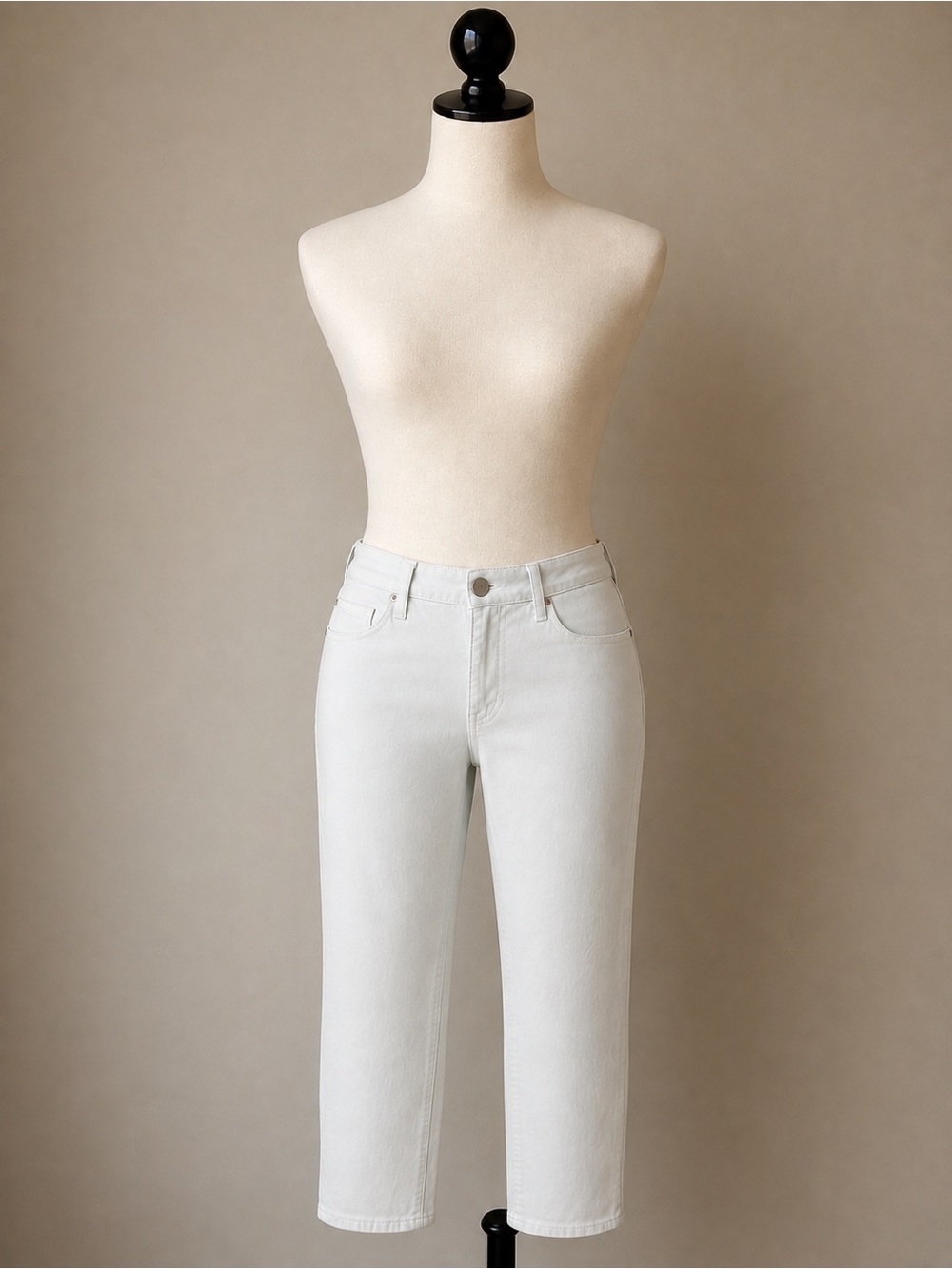 White Straight Leg Jeans Stretch Denim Pants Size 11